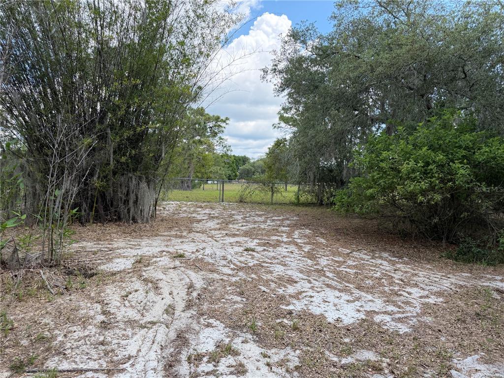 8351 Wakeford Road Lake Wales, FL 33898 - Photo 23 of 26