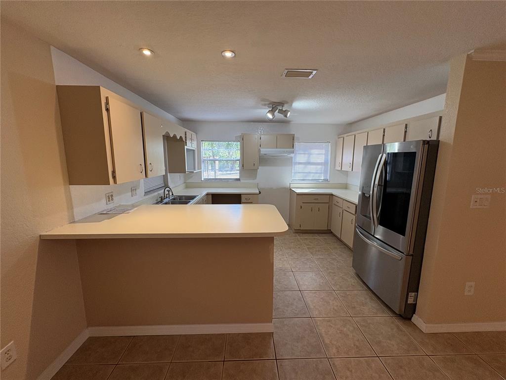 8351 Wakeford Road Lake Wales, FL 33898 - Photo 7 of 26