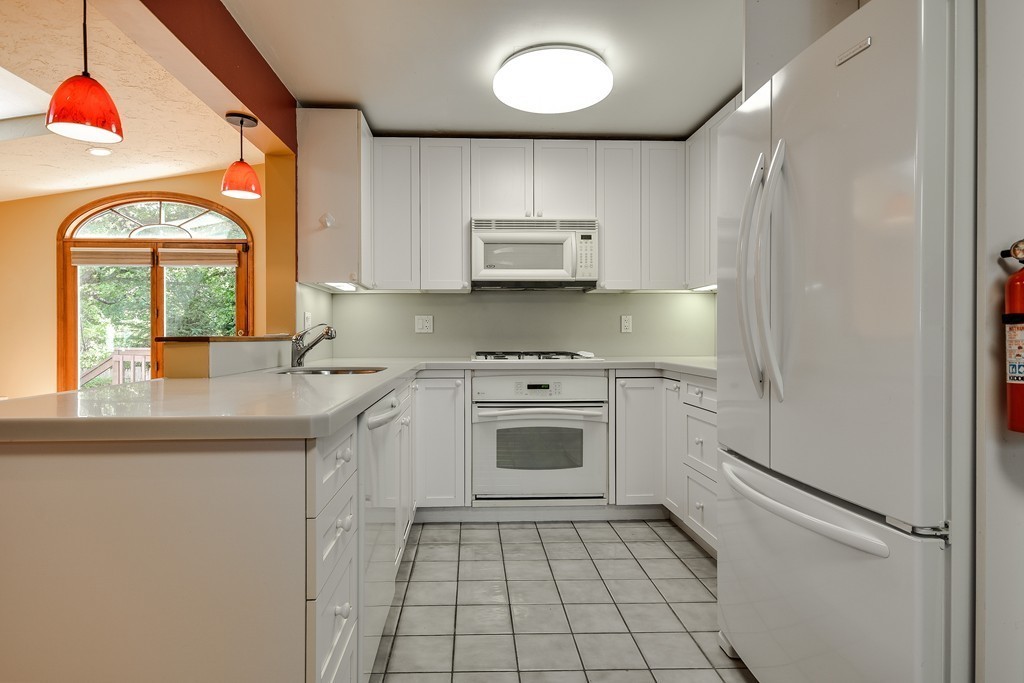 24 Guild Road Framingham, MA 01702 - Photo 10 of 20 Gallery Image 10