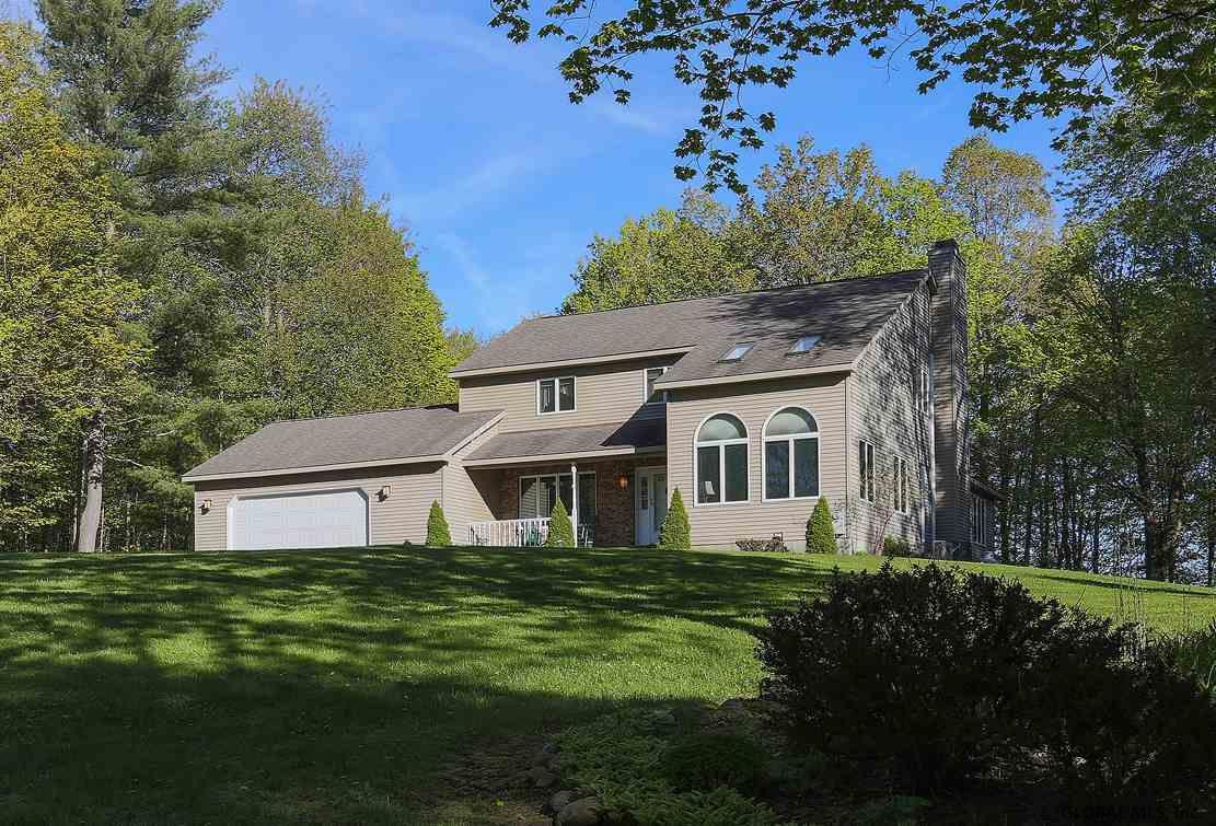 390 Lakeview Road Broadalbin, NY 12025 - Photo 1 of 25 Photo 1