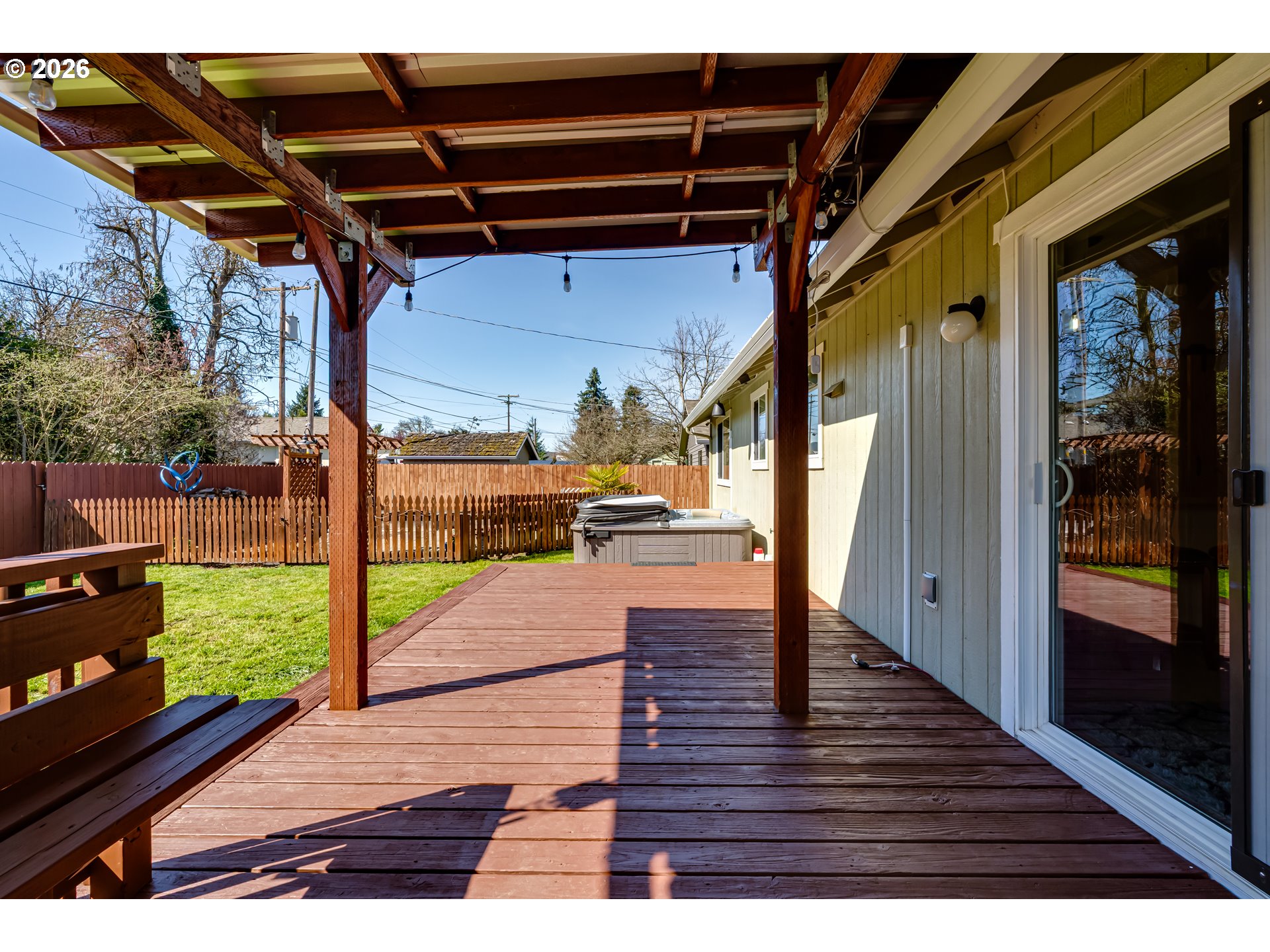 549 Gilfry Avenue Creswell, OR 97426 - Photo 35 of 44 a view of swimming pool with seating space