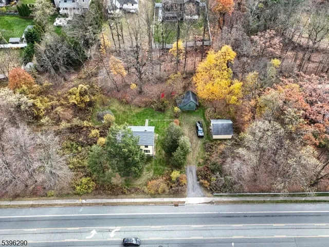 $349,000 | 33 Whitehall Road, Montville, NJ 07082