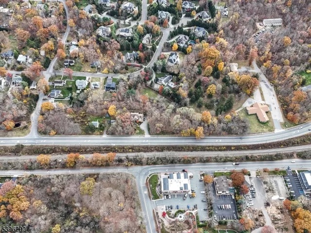 $349,000 | 33 Whitehall Road, Montville, NJ 07082