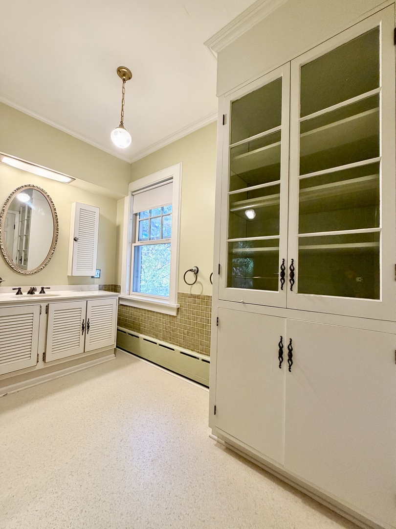 841 Douglas Avenue Elgin, IL 60120 - Photo 52 of 75