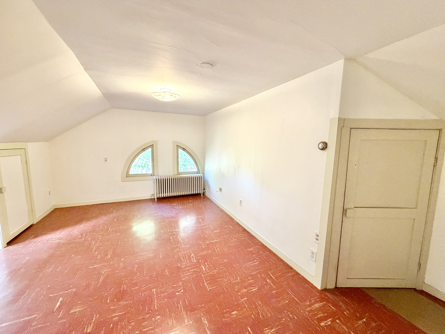 841 Douglas Avenue Elgin, IL 60120 - Photo 64 of 75 a view of empty room with wooden floor