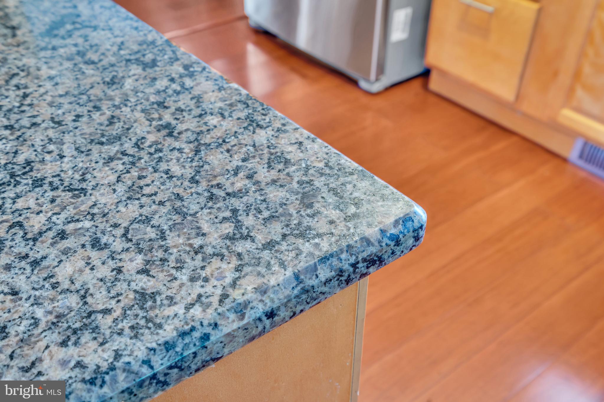 918 Mt Road Burlington, NJ 08016 - Photo 9 of 36 Granite Counter