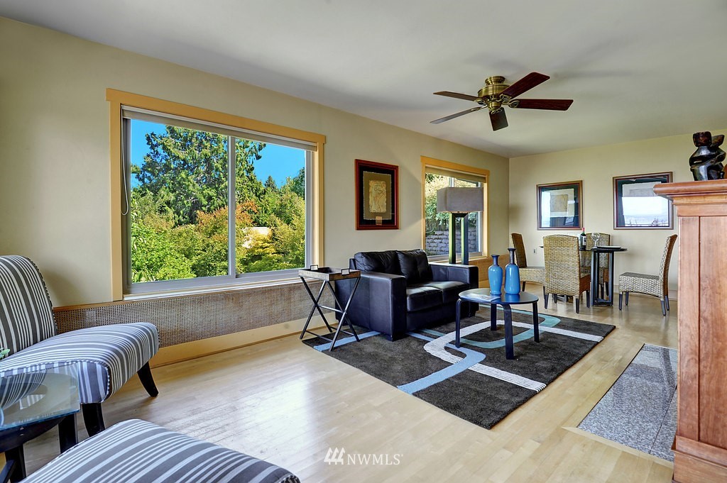 4122 Southwest Frontenac Street Seattle, WA 98136 - Photo 4 of 19