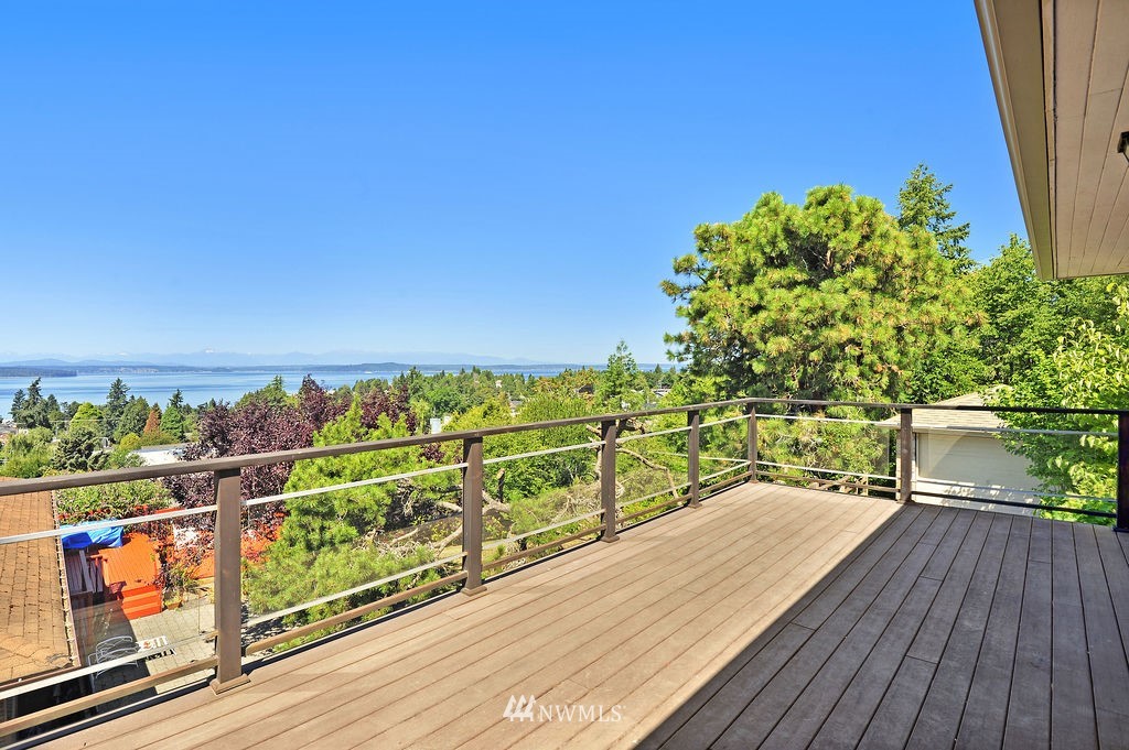 4122 Southwest Frontenac Street Seattle, WA 98136 - Photo 8 of 19