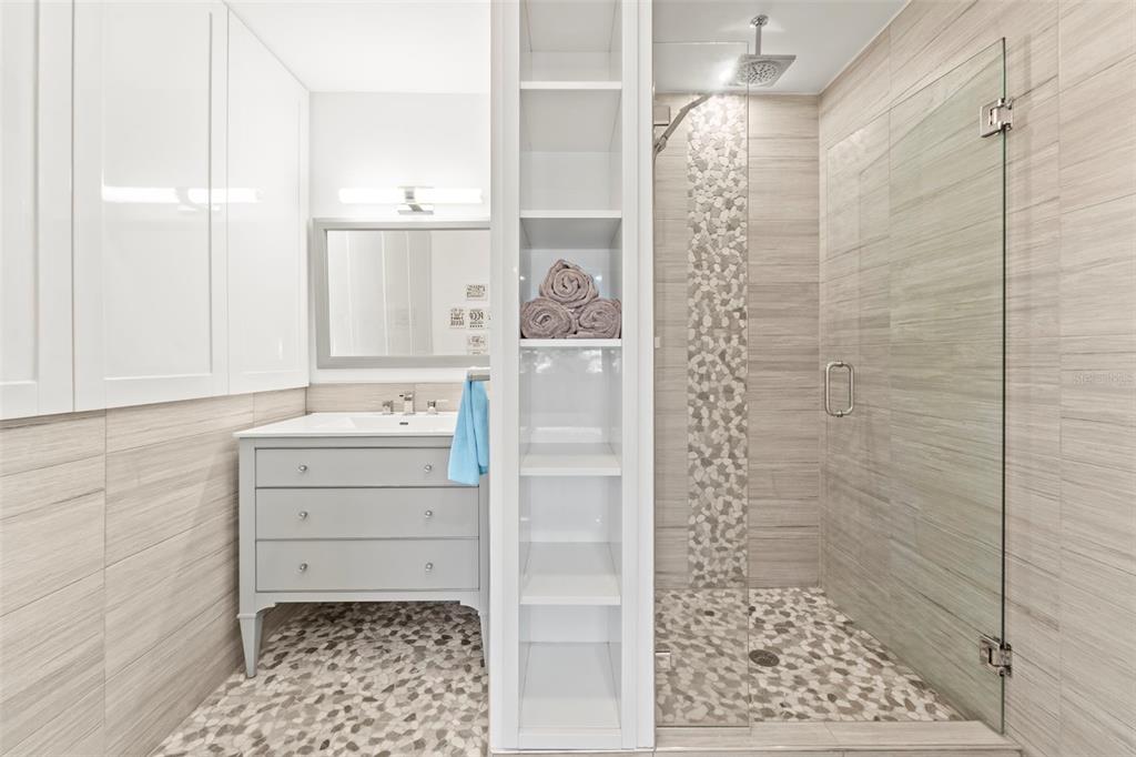 2385 Hanover Drive Dunedin, FL 34698 - Photo 19 of 87