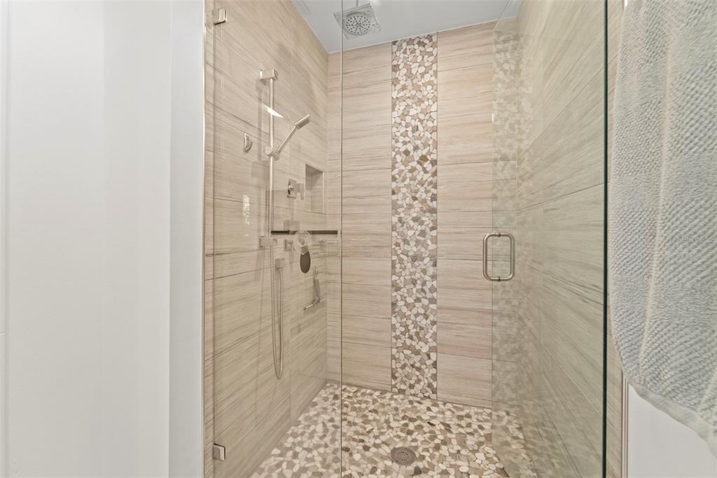 2385 Hanover Drive Dunedin, FL 34698 - Photo 21 of 87