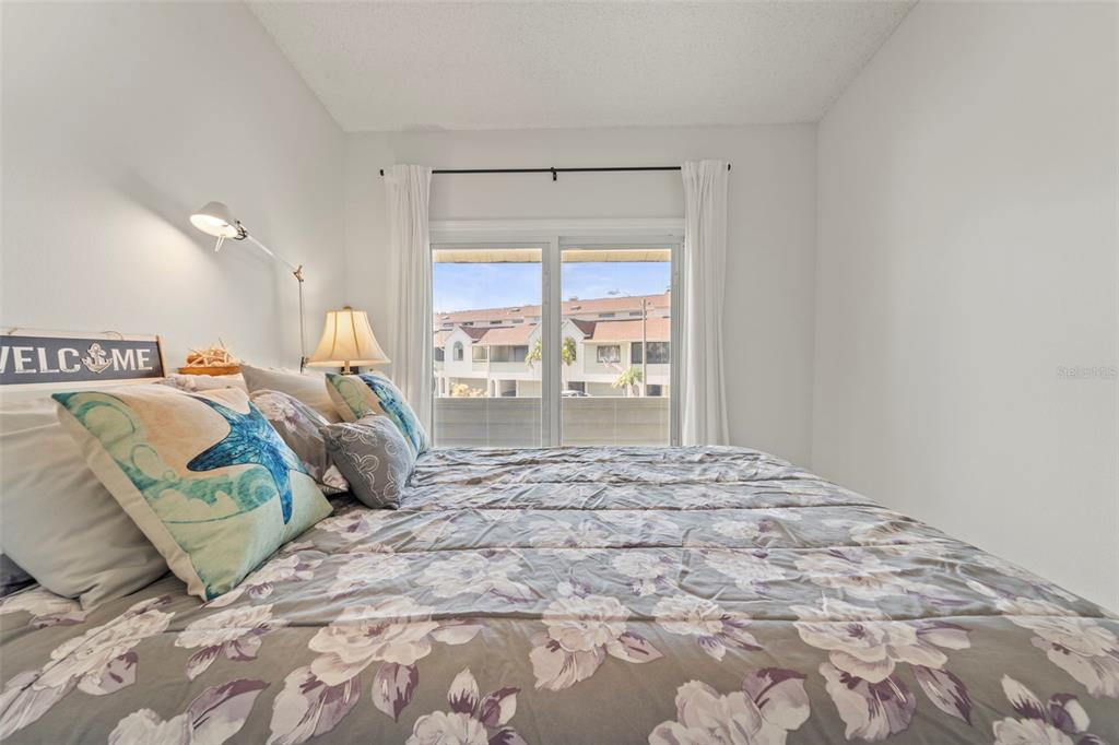 2385 Hanover Drive Dunedin, FL 34698 - Photo 25 of 87