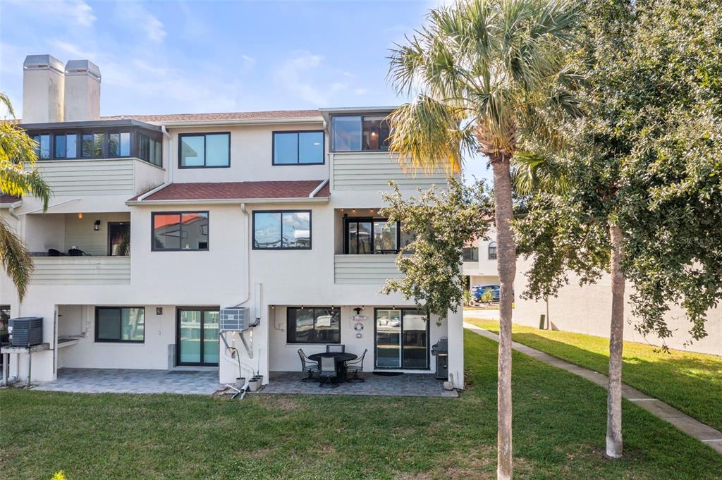 2385 Hanover Drive Dunedin, FL 34698 - Photo 80 of 87