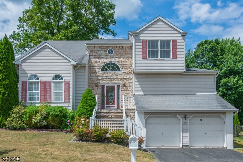 34 Fox Chase Lane, Ledgewood, NJ 07852 Compass