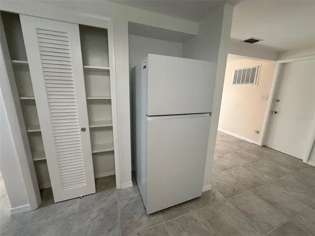 a view of utility room