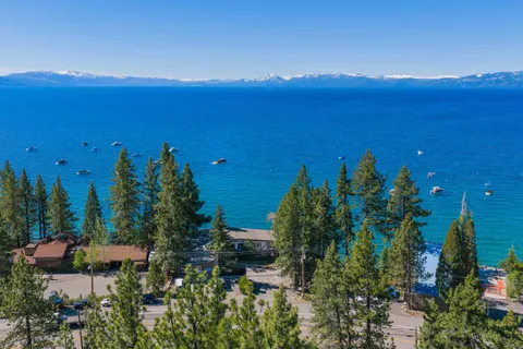$9,000,000 | 7276 North Lake Boulevard, Tahoe Vista, CA 96148