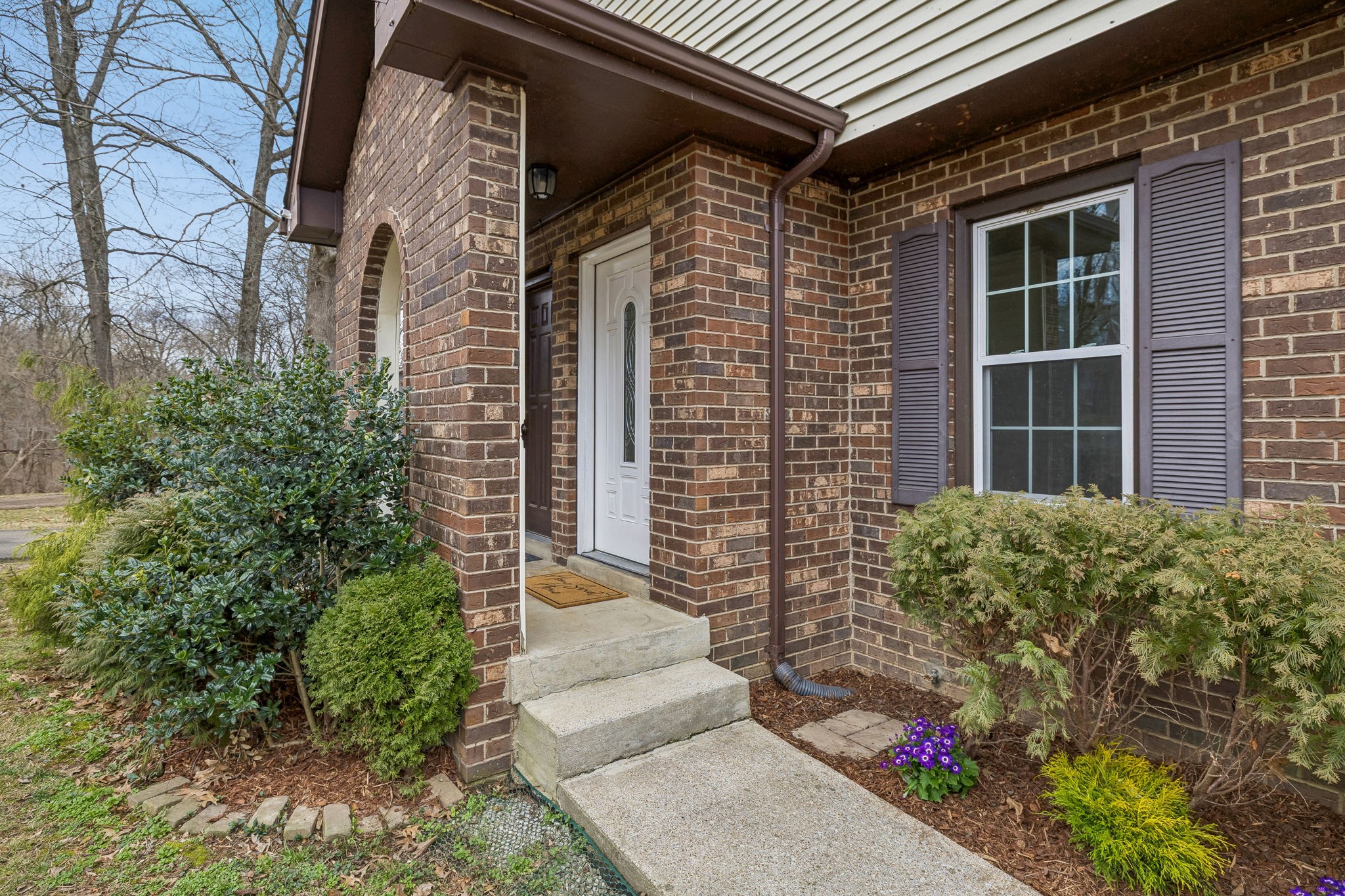 3213 Lumberjack Road Nashville, TN 37214 - Photo 4 of 33 Gallery Image 4
