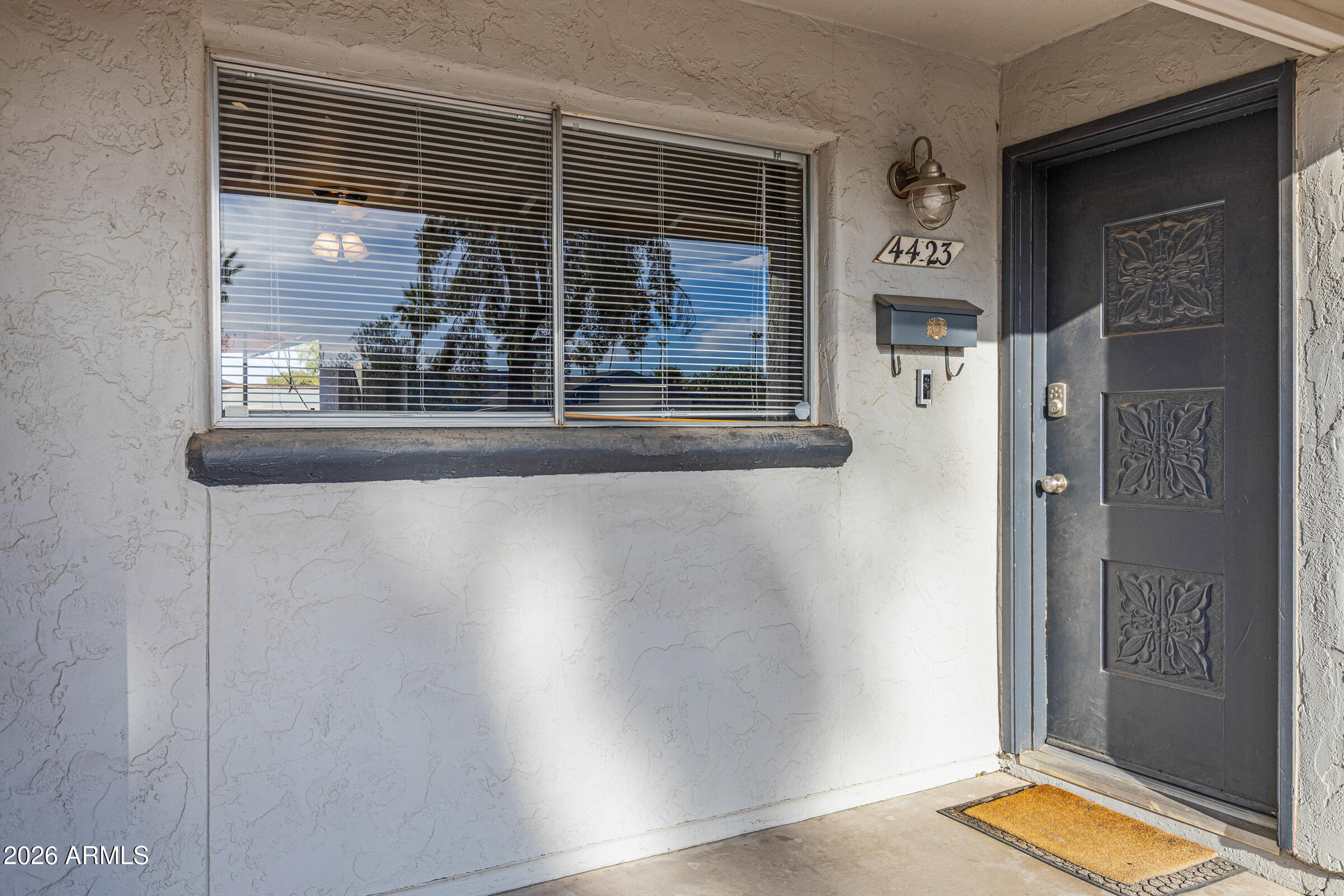 4423 South Newberry Road Tempe, AZ 85282 - Photo 4 of 50