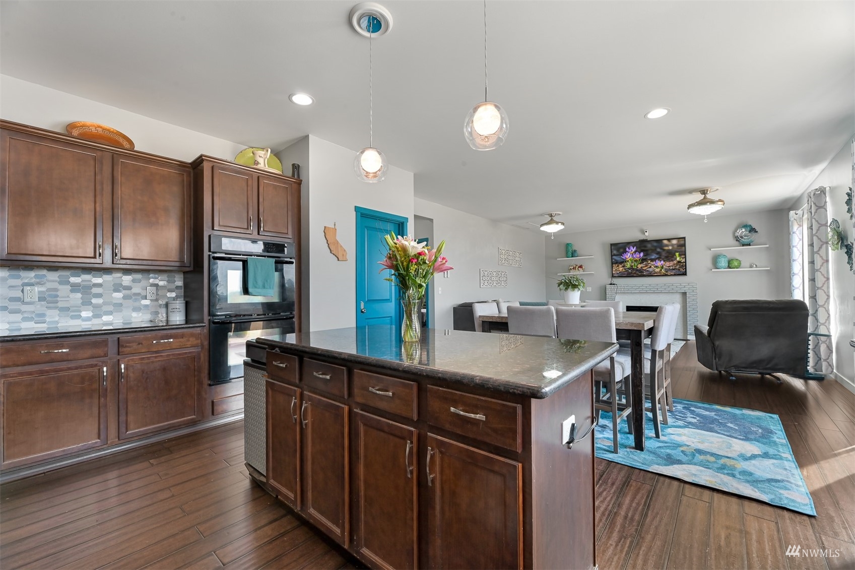 955 Lyle Ridge Circle Oak Harbor, WA 98277 - Photo 9 of 39 Gallery Image 9