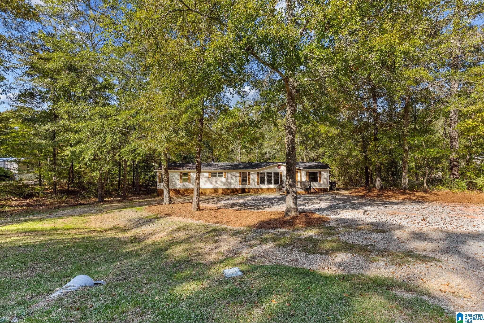 80 Honeysuckle Way Riverside, AL 35135 - Photo 3 of 27