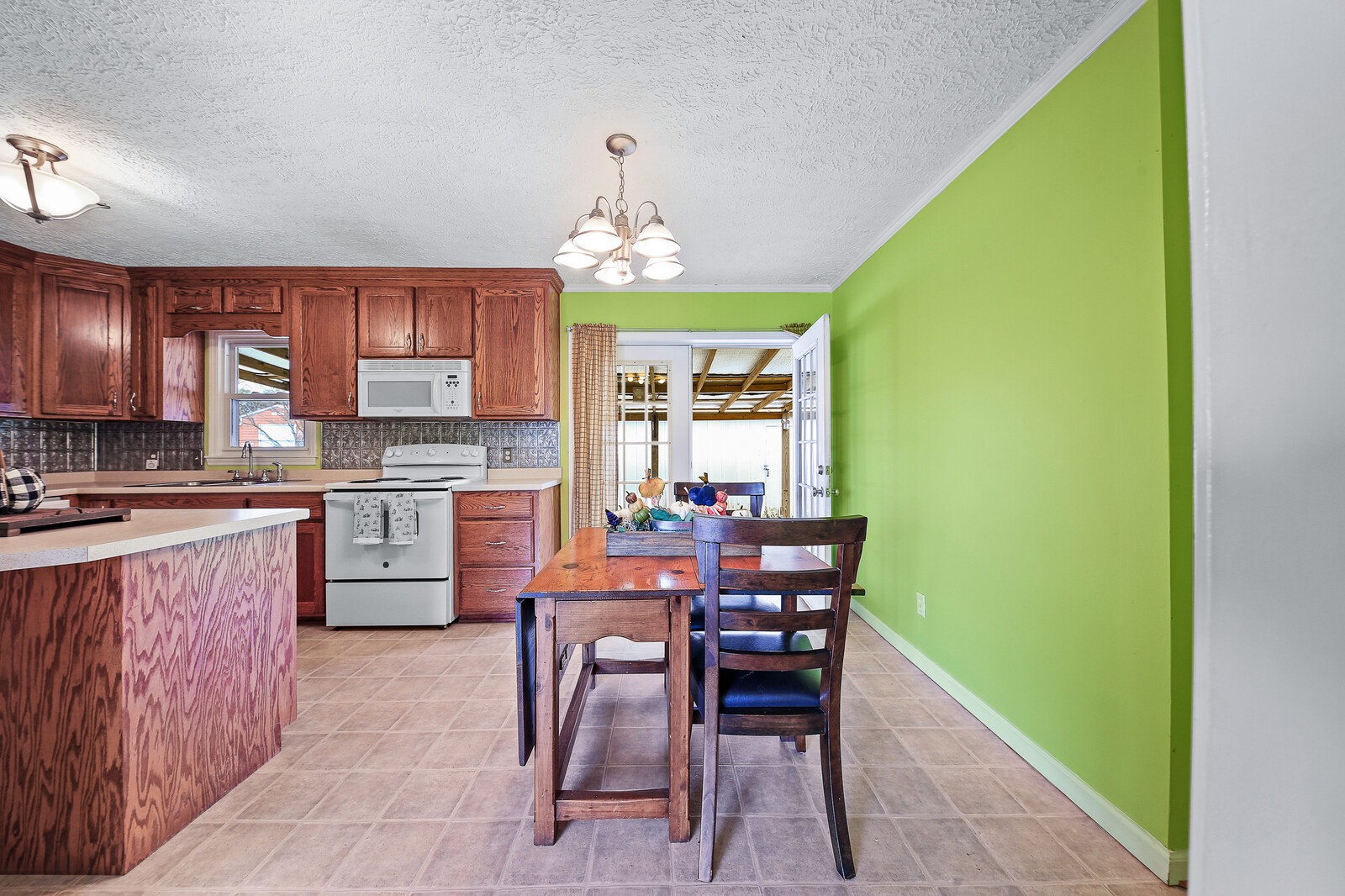 403 Hayes Subdivision Road Sparta, TN 38583 - Photo 12 of 31 Gallery Image 12