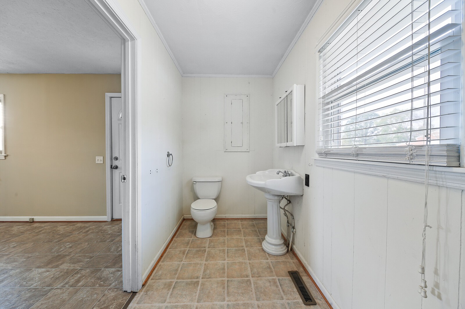 403 Hayes Subdivision Road Sparta, TN 38583 - Photo 17 of 31 Gallery Image 17