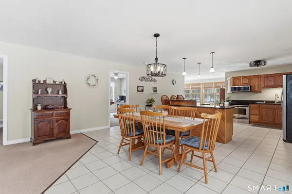 $517,900 | 724 Cook Hill Road, Killingly, CT 06239