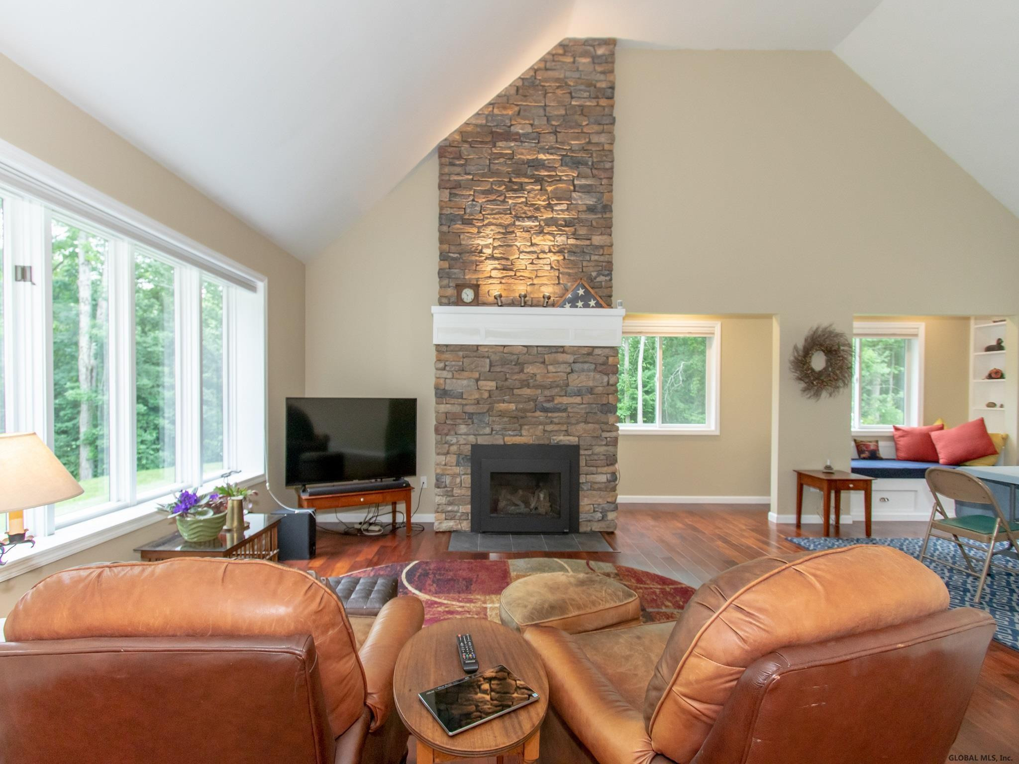 62 Nott Road Rexford, NY 12148 - Photo 10 of 57 Photo 10