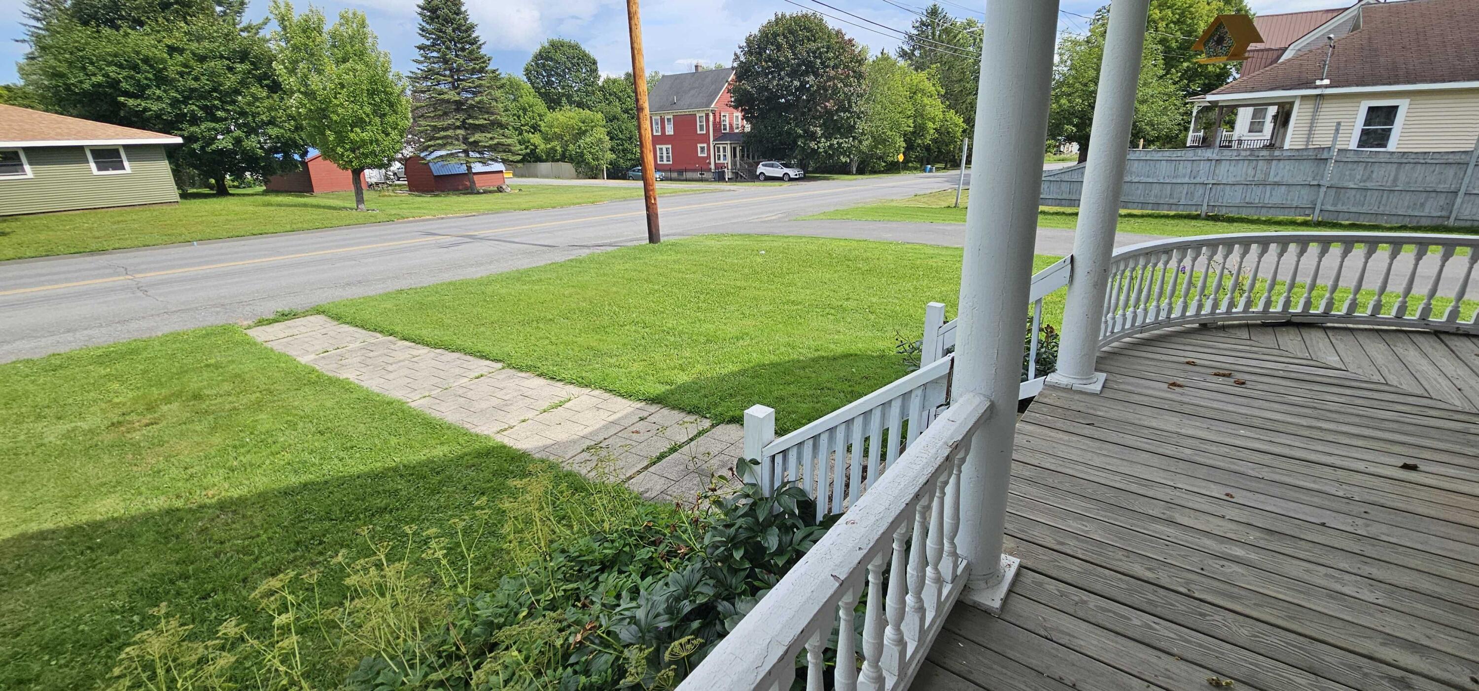 28 State Street Presque Isle, ME 04769 - Photo 4 of 41 20260812_142139.MEDIUM