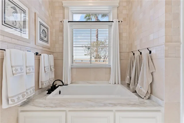 $8,490,000 | 316 Yacht Club Lane, St. Simons Island, GA 31522