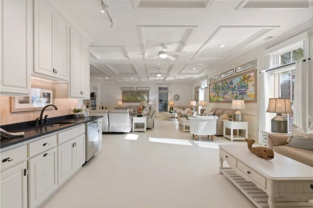 $8,490,000 | 316 Yacht Club Lane, St. Simons Island, GA 31522