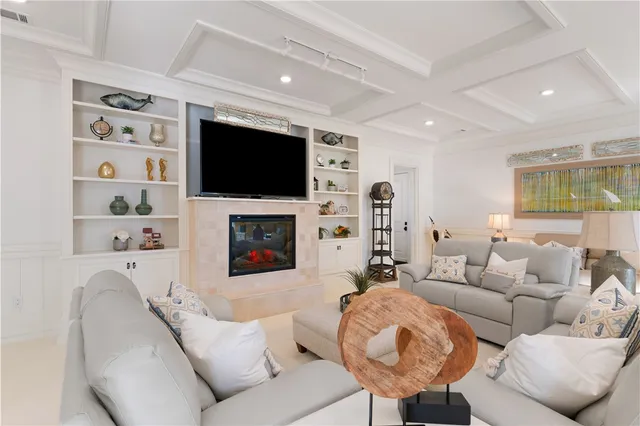 $8,490,000 | 316 Yacht Club Lane, St. Simons Island, GA 31522