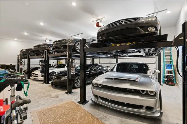 $8,490,000 | 316 Yacht Club Lane, St. Simons Island, GA 31522