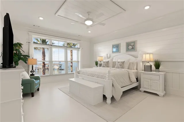 $8,490,000 | 316 Yacht Club Lane, St. Simons Island, GA 31522