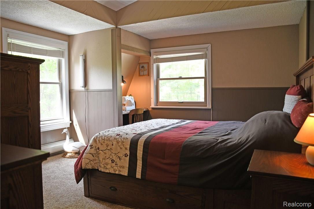 10255 Imlay City Road Avoca, MI 48006 - Photo 19 of 26 BEDROOM2.jpg