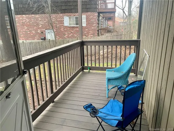 $1,800 | 3004 Madison Avenue, Unit C, Bridgeport, CT 06606