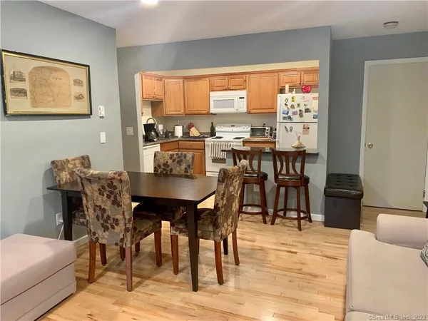 $1,800 | 3004 Madison Avenue, Unit C, Bridgeport, CT 06606