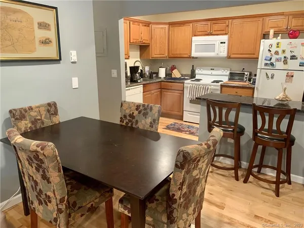 $1,800 | 3004 Madison Avenue, Unit C, Bridgeport, CT 06606