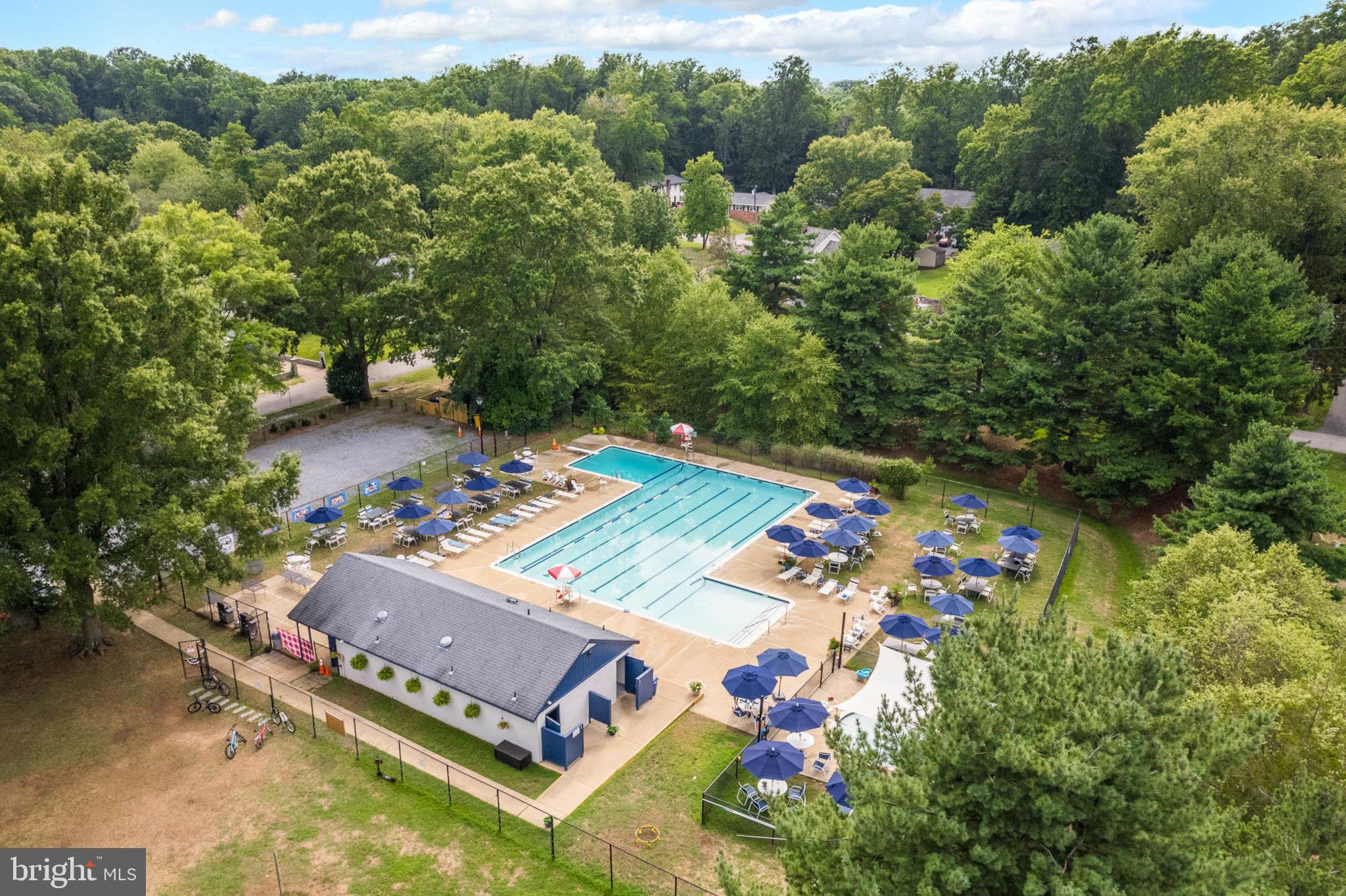 512 Tayman Drive Annapolis, MD 21403 - Photo 49 of 56 Community Pool