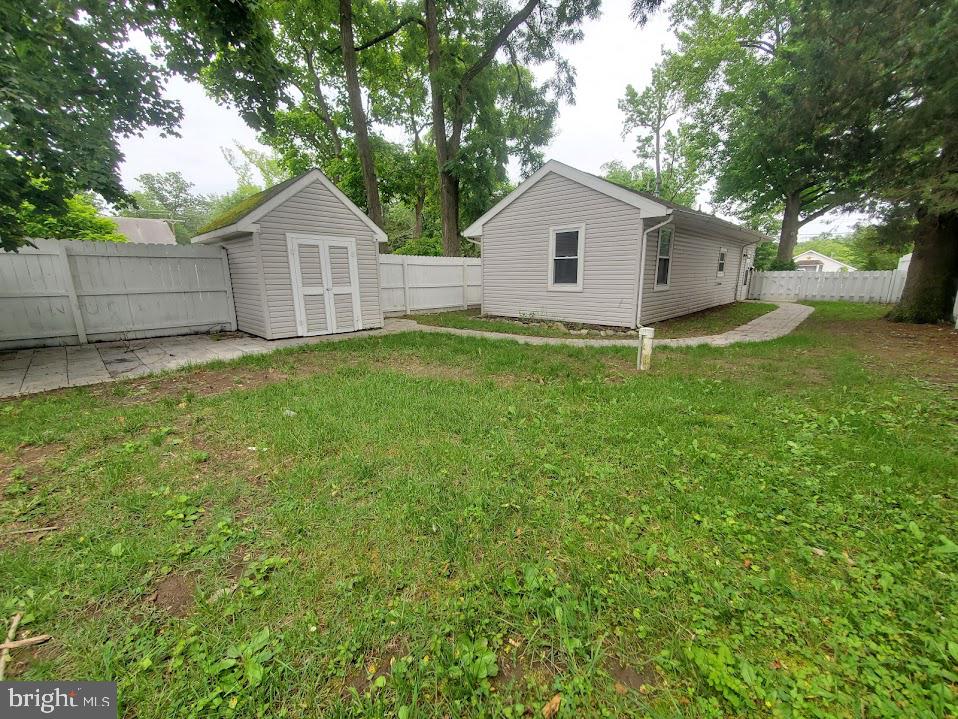 5 2nd Avenue Pemberton, NJ 08068 - Photo 10 of 11 a view of a house with backyard and trees