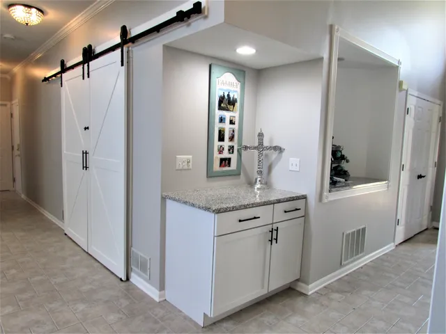 $539,900 | 18627 West Lazy Acre Road, Lake Villa, IL 60046