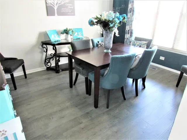 $539,900 | 18627 West Lazy Acre Road, Lake Villa, IL 60046