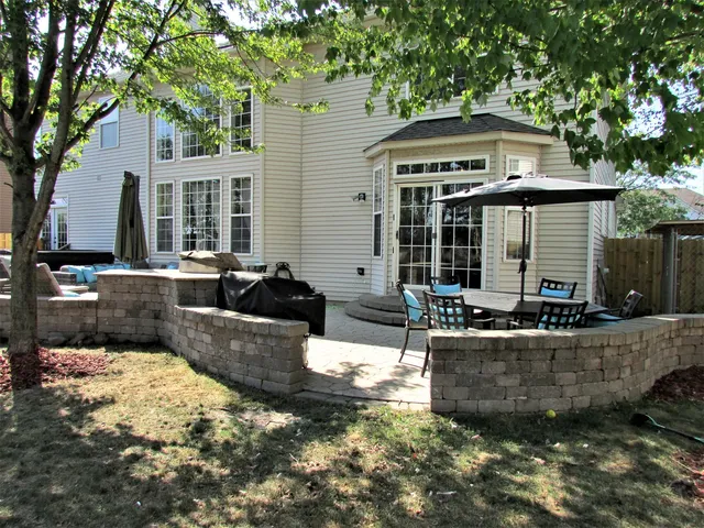 $539,900 | 18627 West Lazy Acre Road, Lake Villa, IL 60046