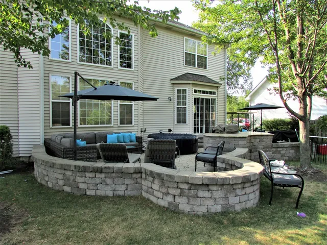 $539,900 | 18627 West Lazy Acre Road, Lake Villa, IL 60046