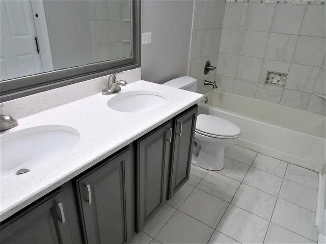 $539,900 | 18627 West Lazy Acre Road, Lake Villa, IL 60046