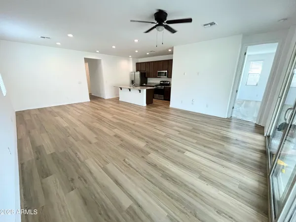 $2,350 | 6736 West Discovery Drive, Glendale, AZ 85303