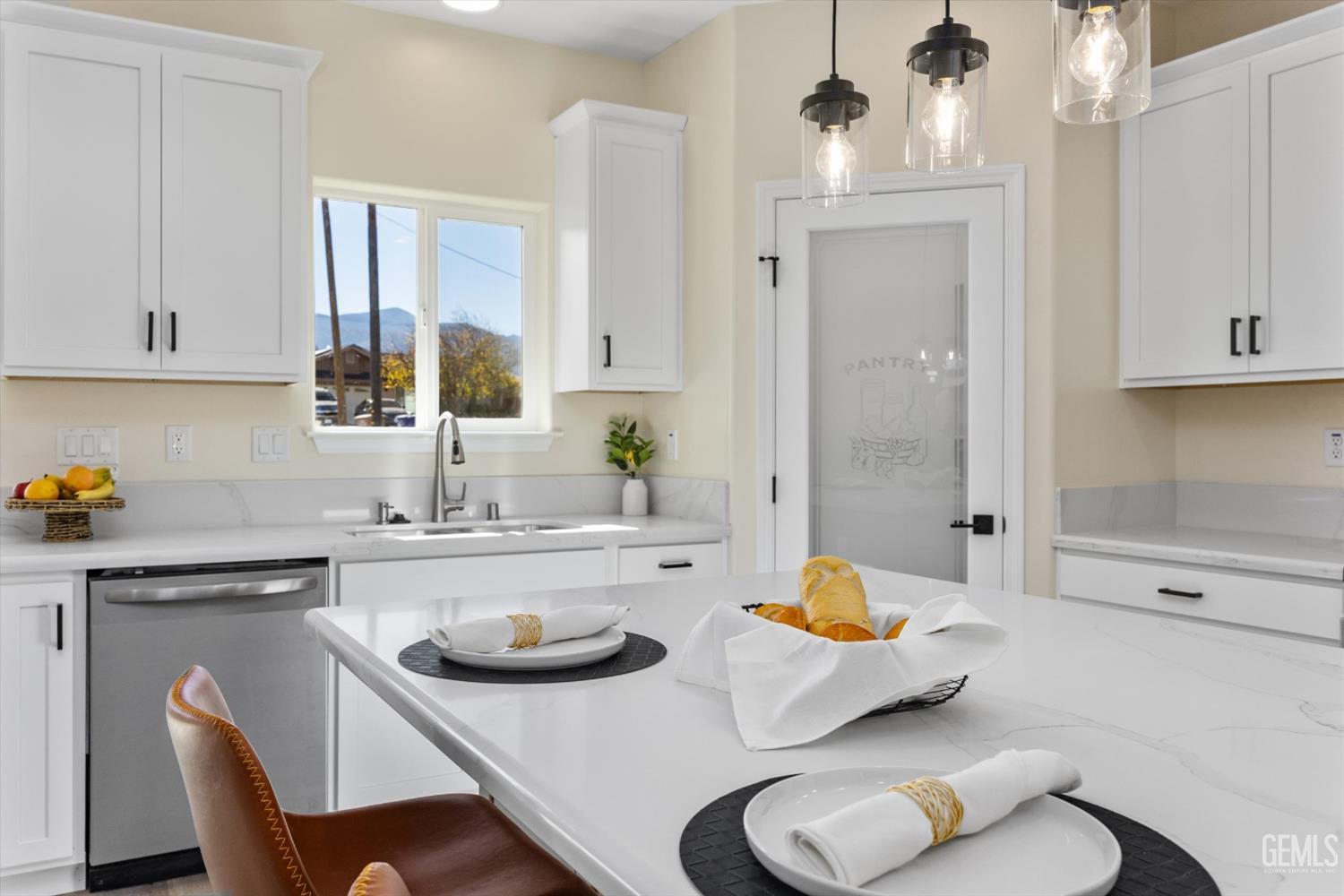 Undisclosed Address Tehachapi, CA 93561 - Photo 25 of 50