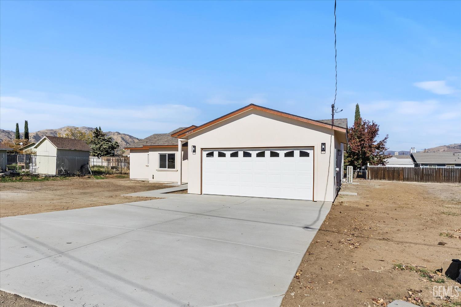 Undisclosed Address Tehachapi, CA 93561 - Photo 3 of 50