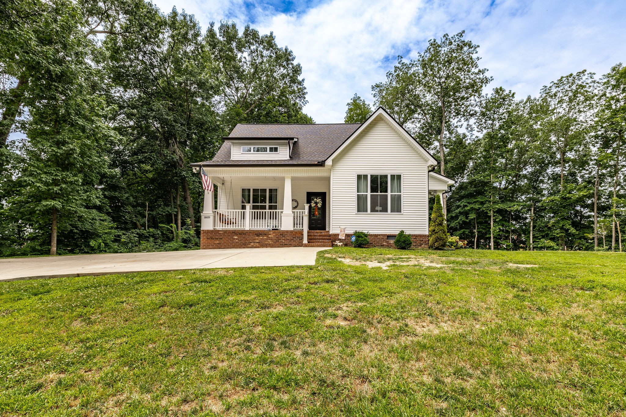 8909 Cedar Grove Road Cross Plains, TN 37049 - Photo 2 of 57