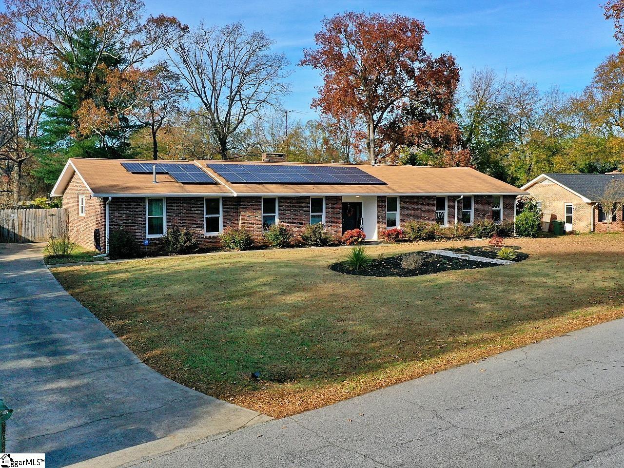 514 Brooks Road Mauldin, SC 29662 - Photo 1 of 36 Gallery Image 1