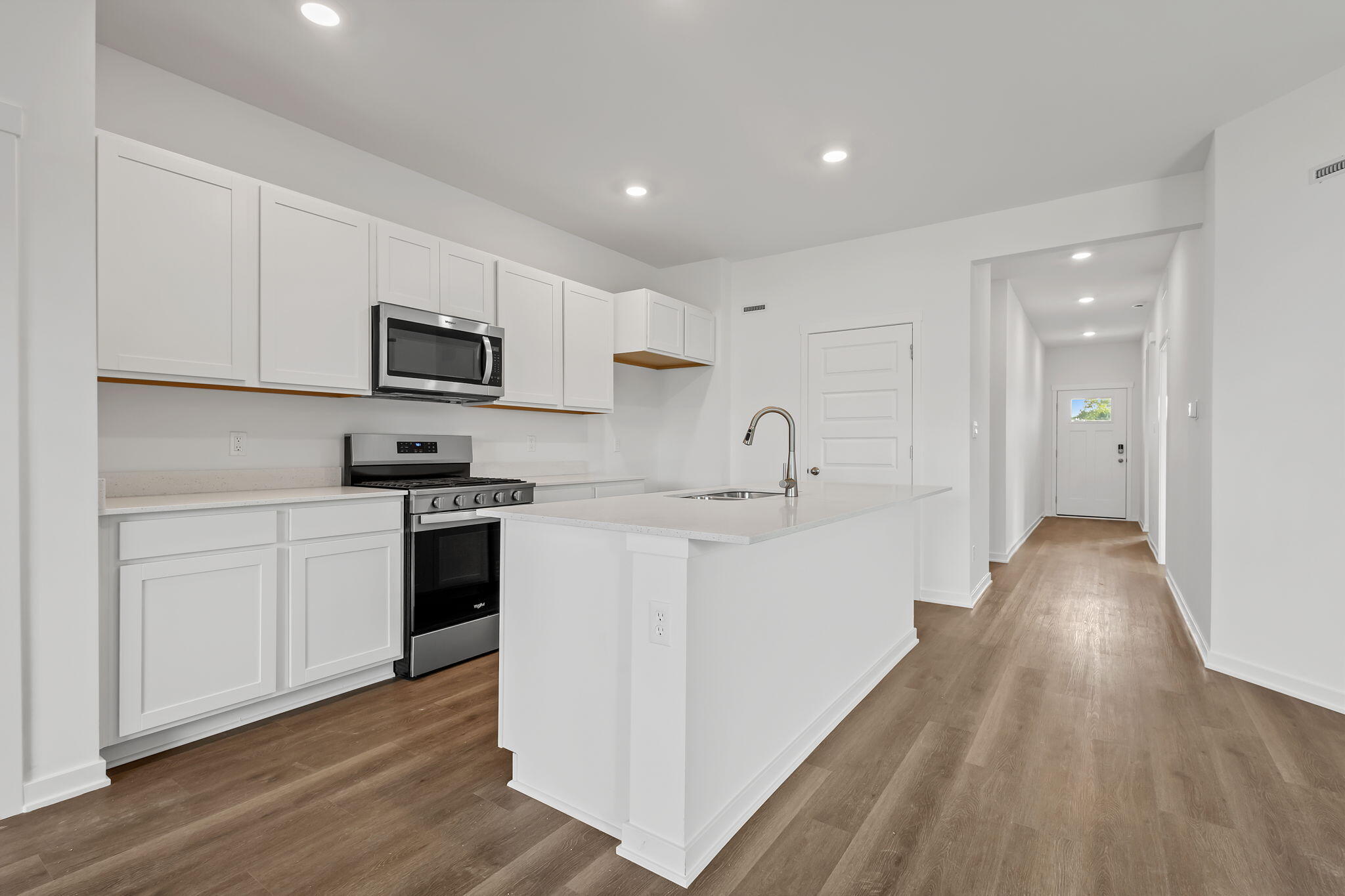 11677 Newton Court Crown Point, IN 46307 - Photo 17 of 32 2048x1365